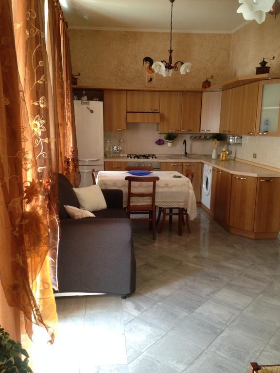 Casa Vacanza "Marina San Giuseppe" Apartment Ventimiglia Exterior foto